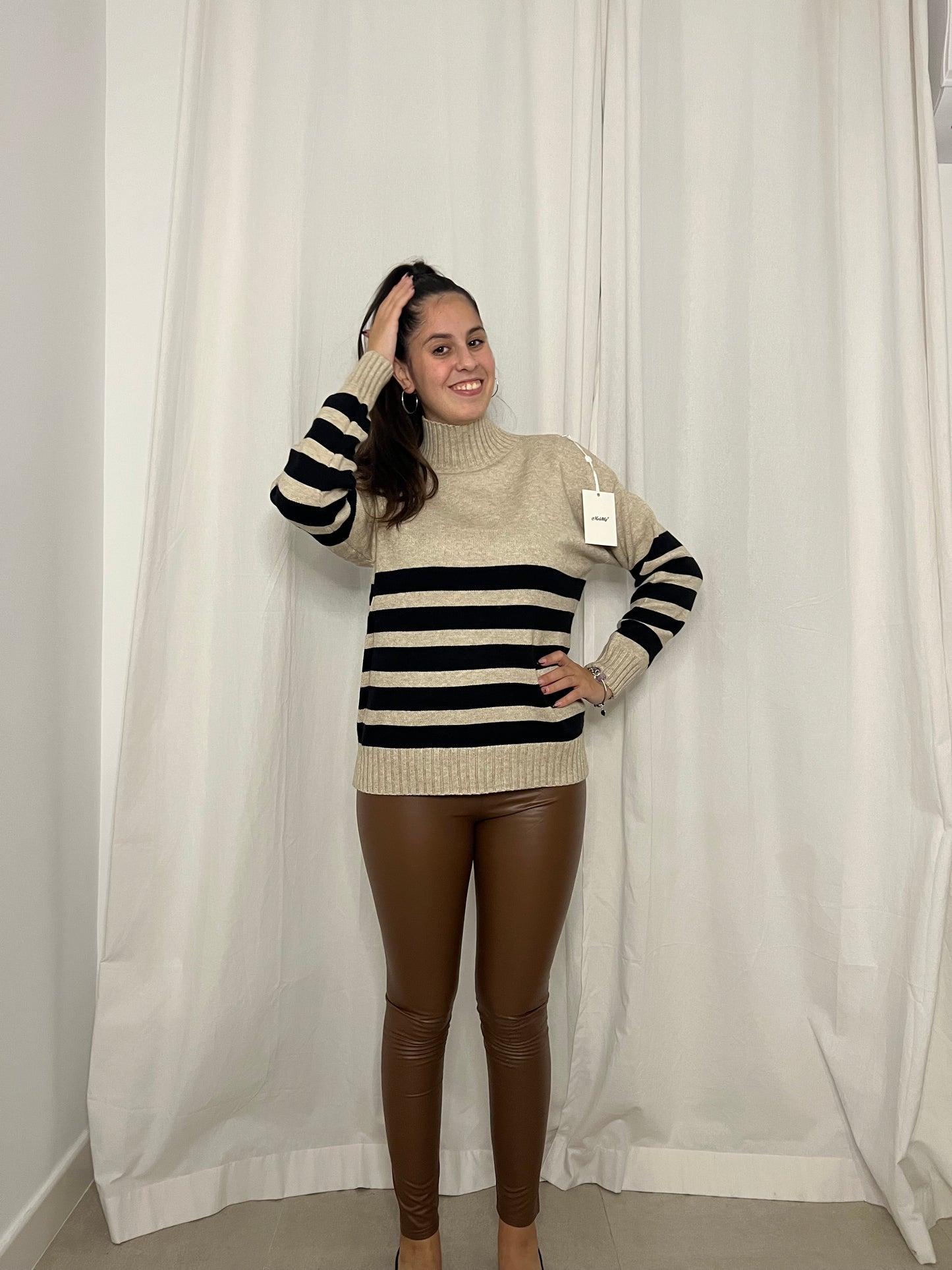 Jersey rallado Beige y Negro