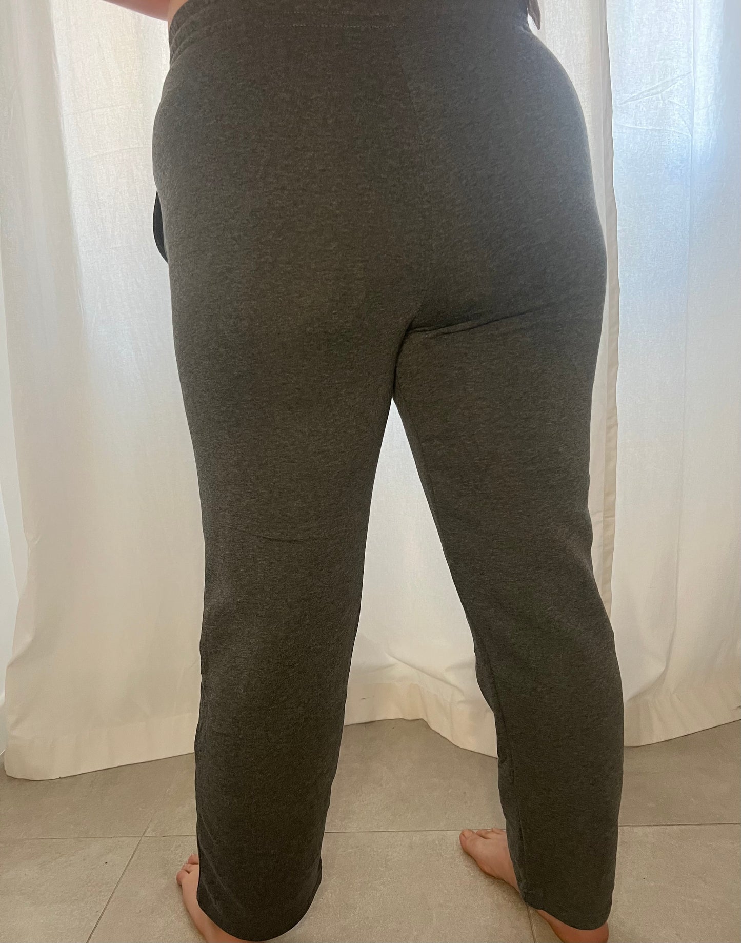 Pantalón de chándal gris oscuro